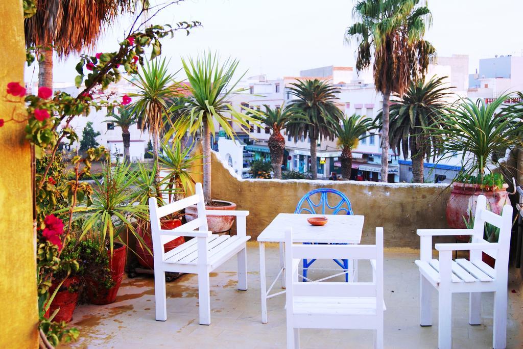 Patio De La Luna Asilah Luaran gambar